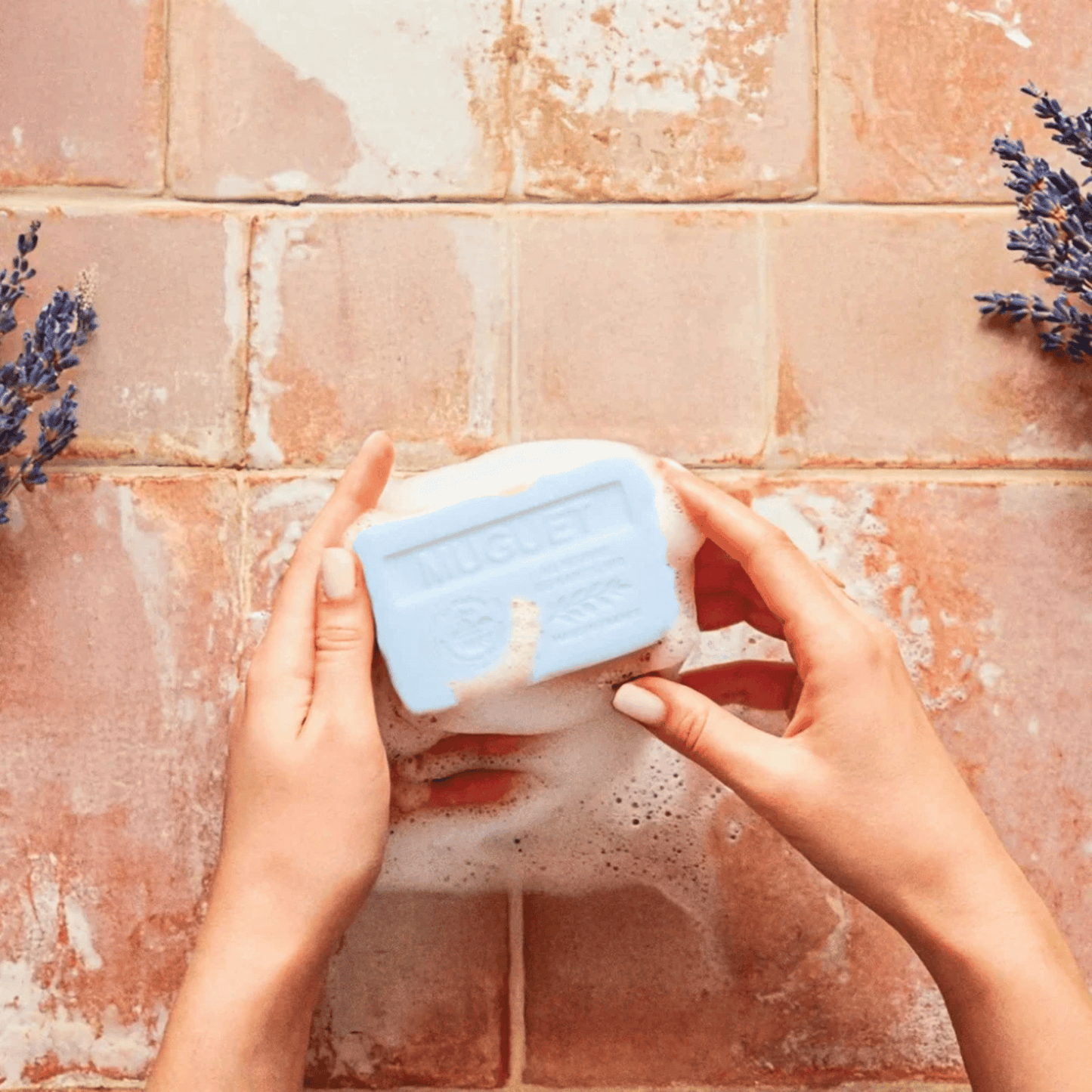 La Maison du Savon de Marseille Lily of the Valley Shea Butter Soap (125 g) #10089822
