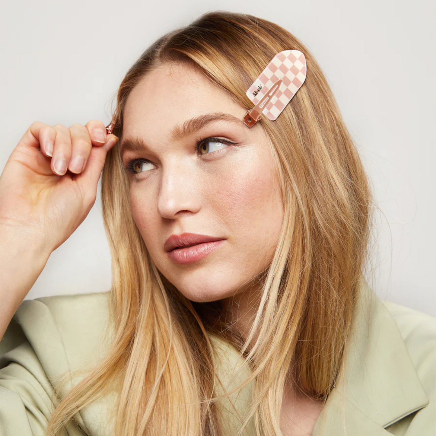 alternate image of kitsch xl creaseless clips