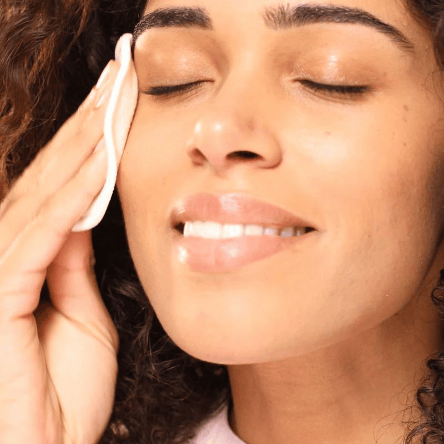 Alternate Image of Very Rose 3-In-1 Soothing Micellar Water