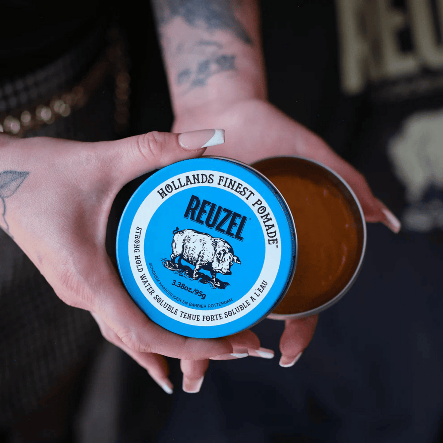 Alternate Image of Blue Pomade High Shine Strong Hold