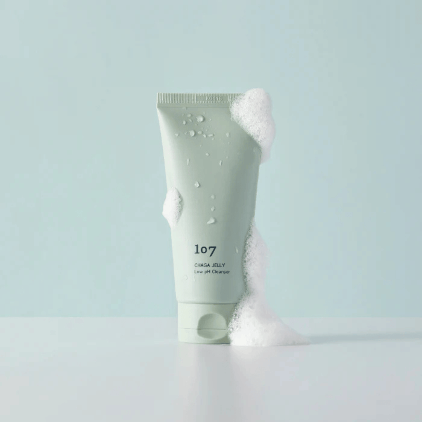 Atlernate Image of CHAGA JELLY Low pH Cleanser, light green tube
