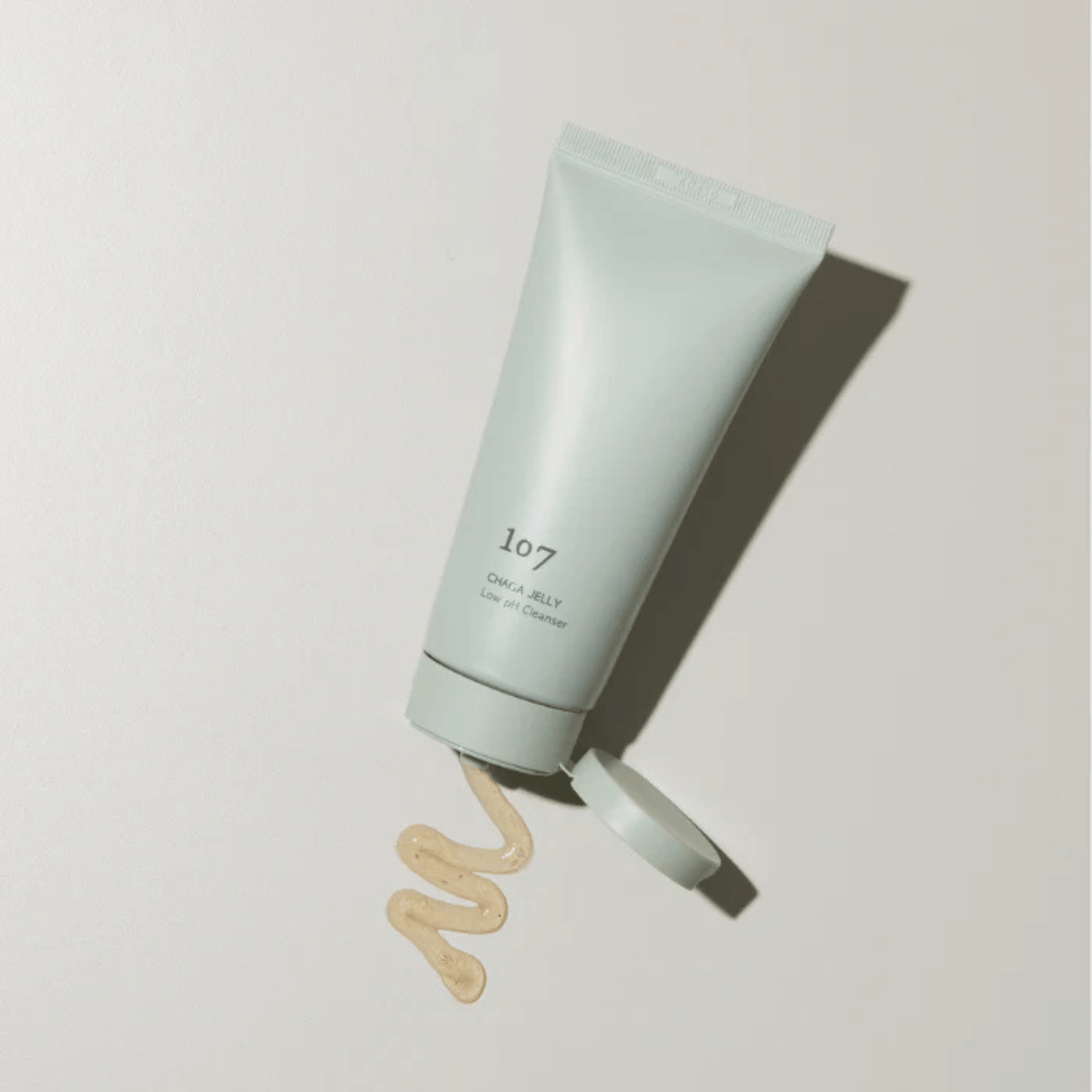 Atlernate Image of CHAGA JELLY Low pH Cleanser, light green tube