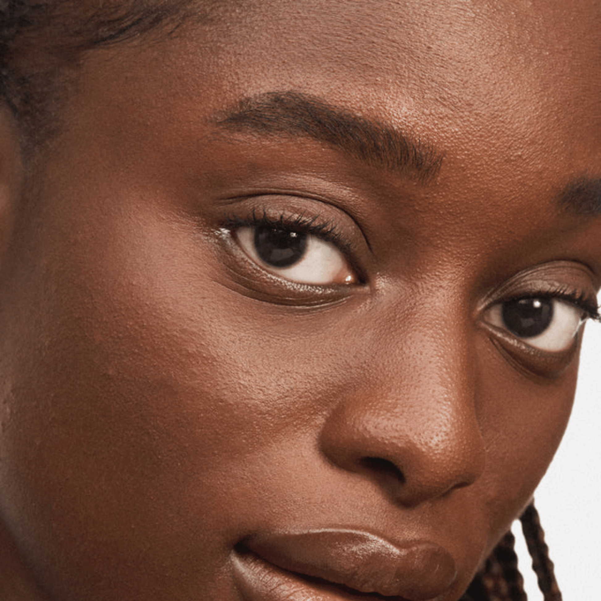 Alternate image of model wearing ILIA 31 Linen Skin Blur Serum Concealer