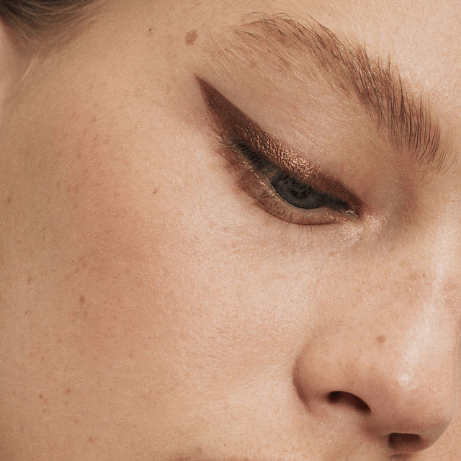 Alternate image of model wearing ILIA Brocade Stylus Shadow Stick