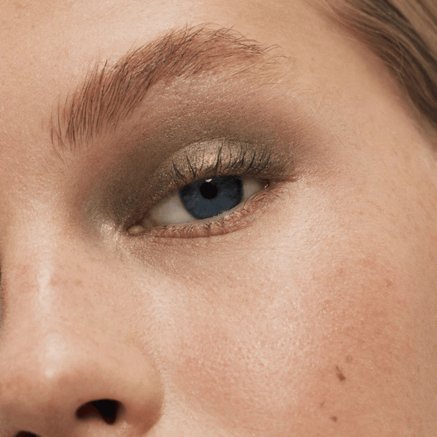Alternate image of model wearing ILIA Patina Stylus Shadow Stick 