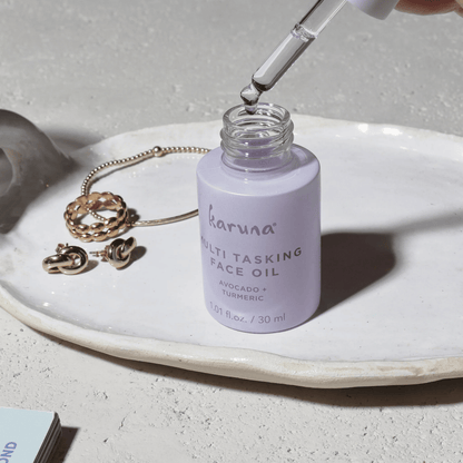 Alternate image, Display of open purple dropper bottle