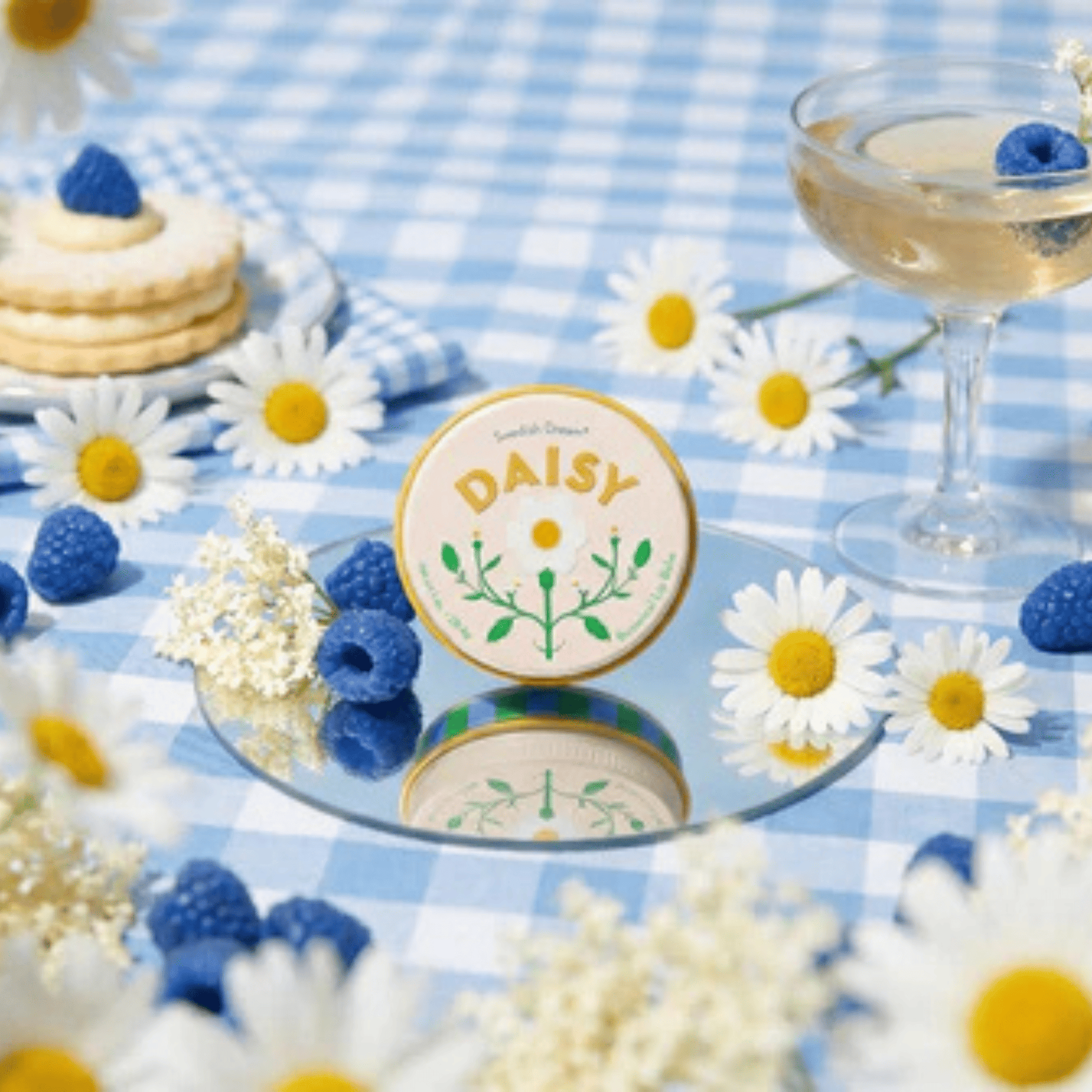 Alternate image of Kala Skandi Blooms Daisy Lip Balm 