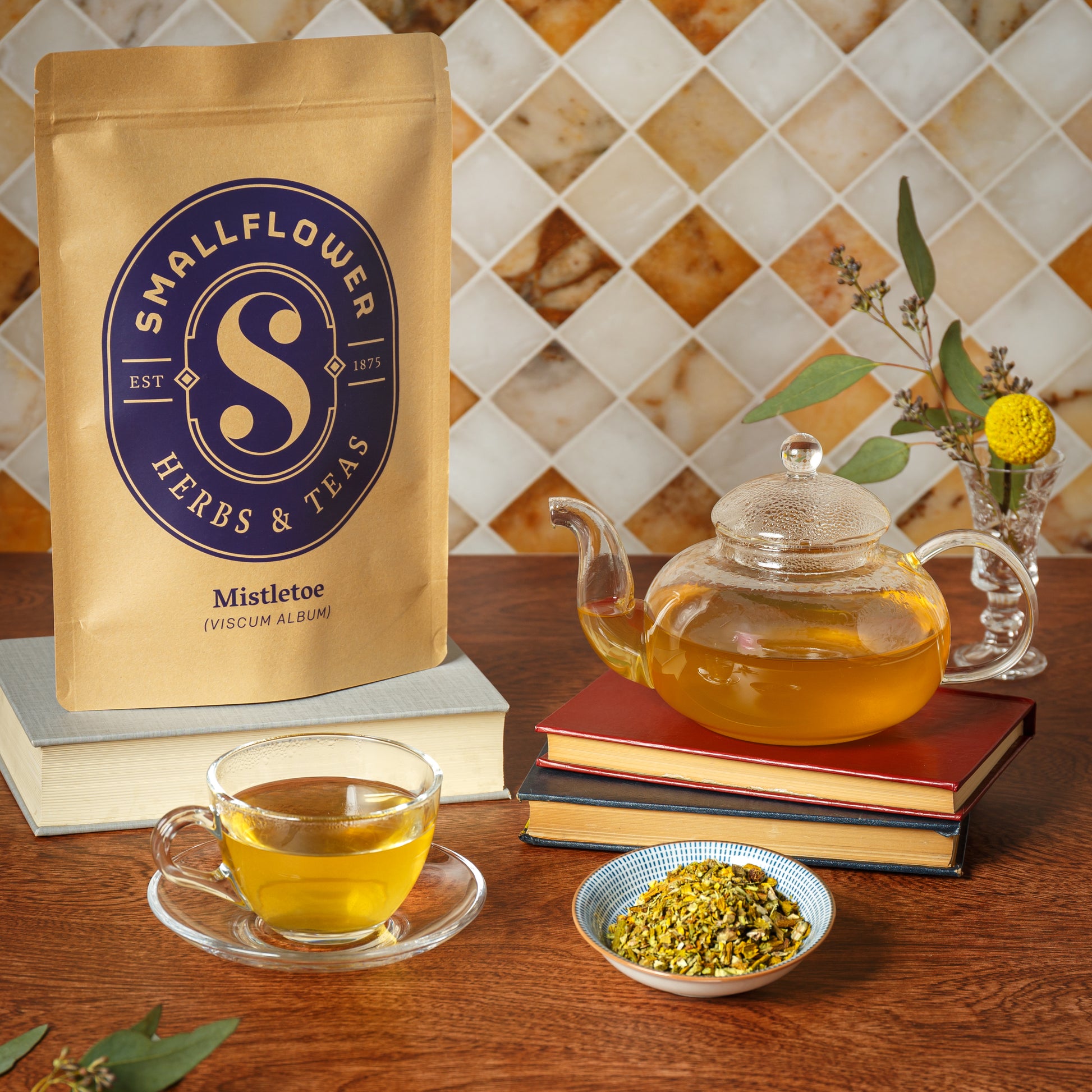 Lifestyle Image of Smallflower Mistletoe Tea