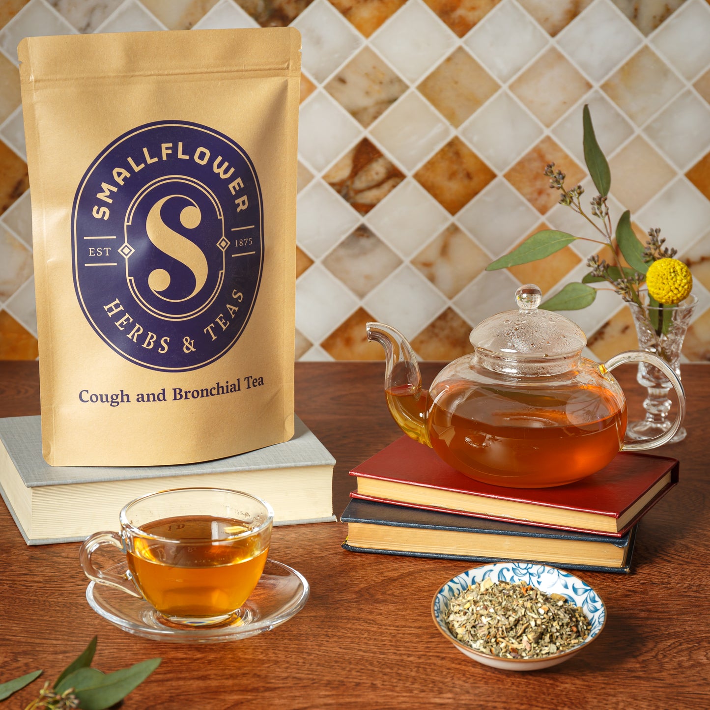 Lifestyle Image of Cough and Bronchial Tea 
