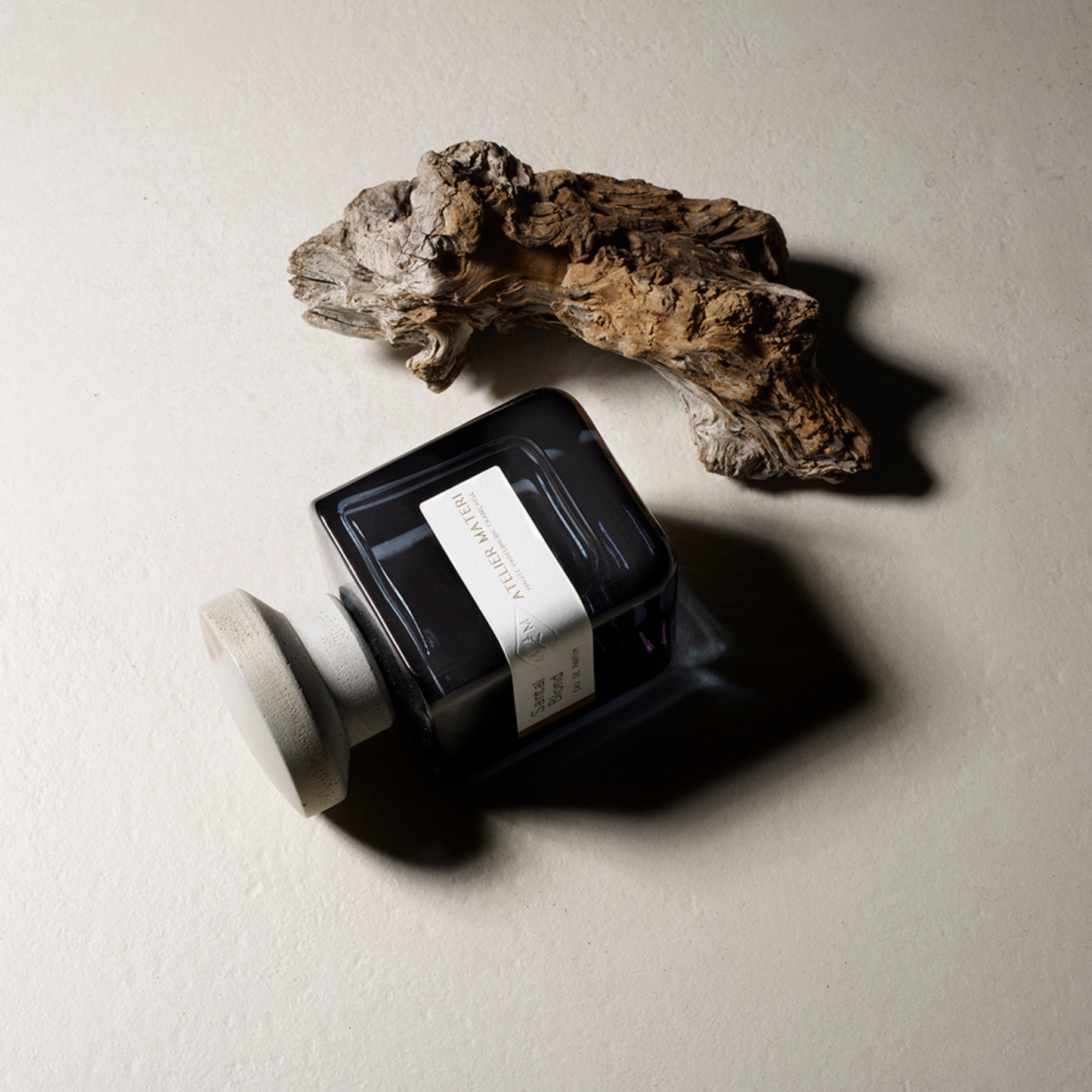 alternate image of atelier materi santal blond edp