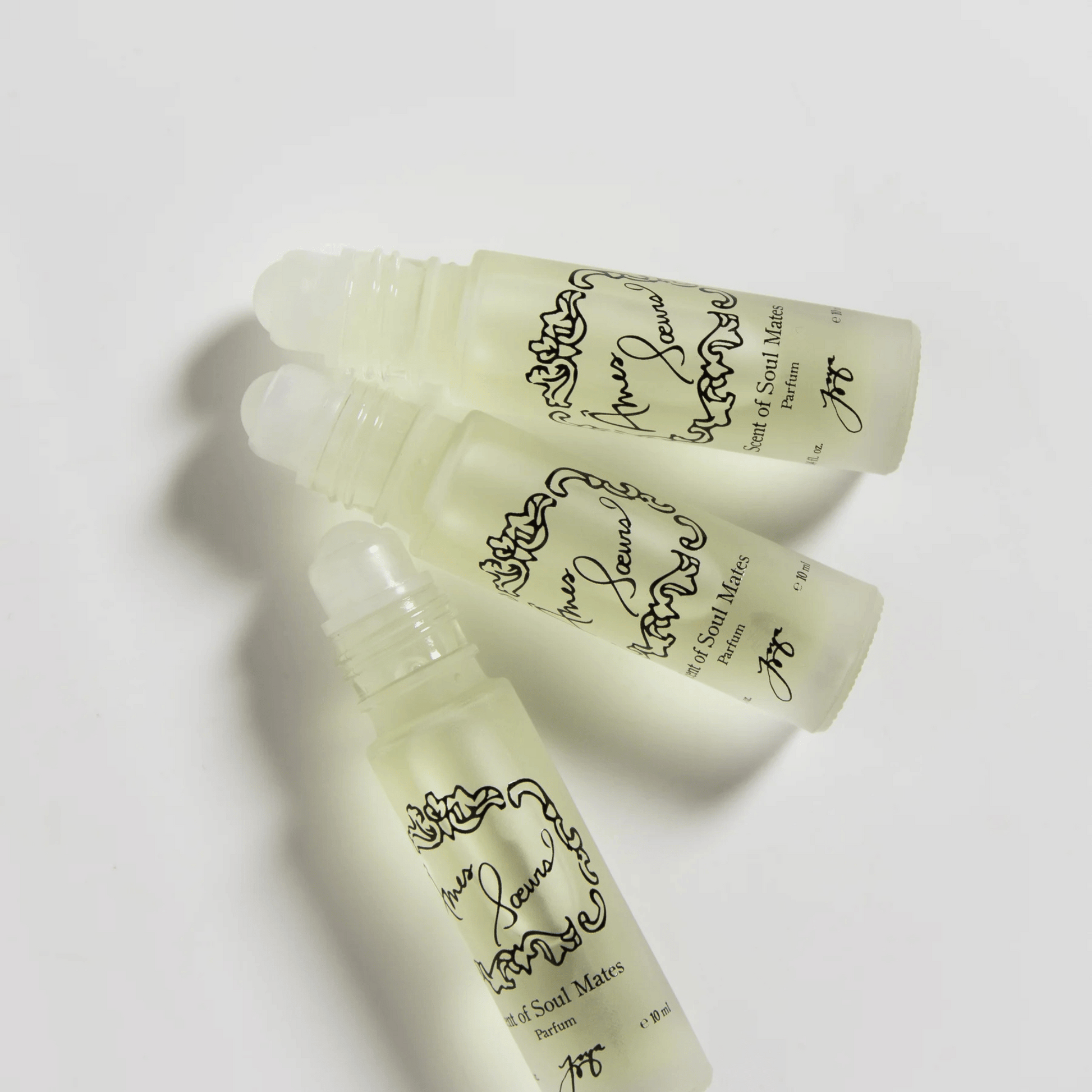 Alternate Image of Ames Soeurs (Scent of Soul Mates) Roll On Oil Perfume 