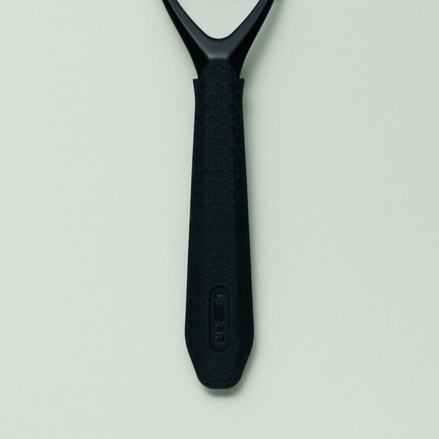 Alternate Image of Leaf Two Black Grip Sleeve, black razor grip
