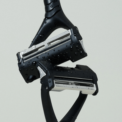 Alternate Image of Leaf Two Black Razor, black razor