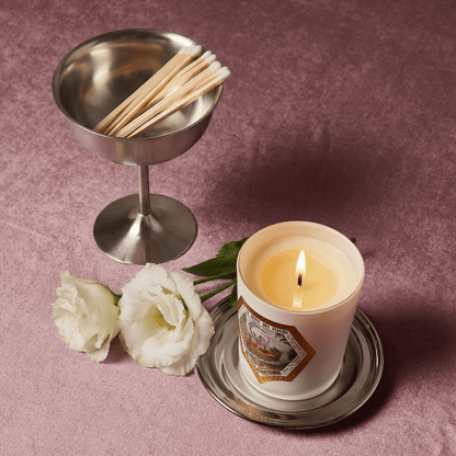 Alternate Image of A La Reine des Fleurs Candle, white vessel candle