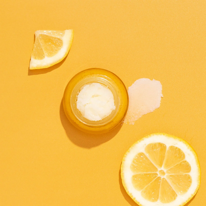 alternate image of poppy and pout lip scrub