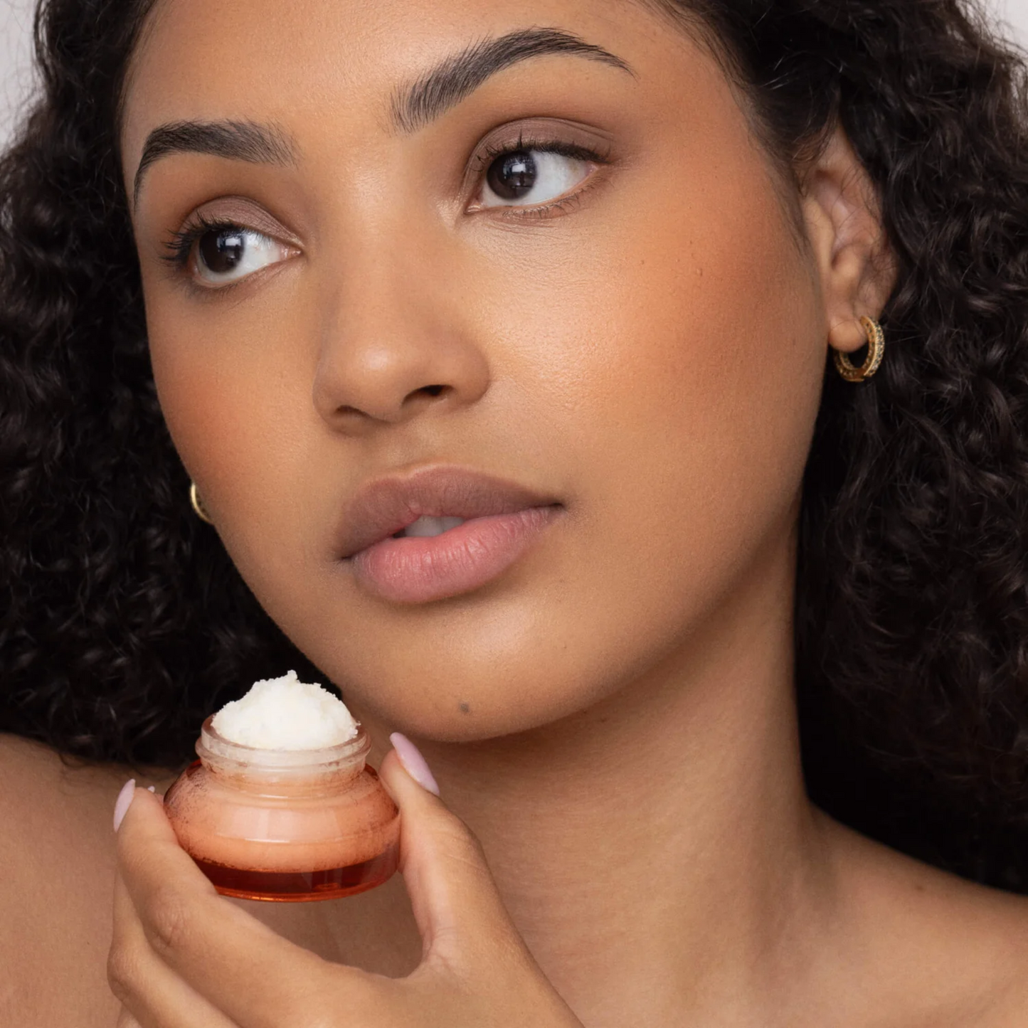 Alternate Image of Poppy and Pout Pomegranate Peach Lip Scrub