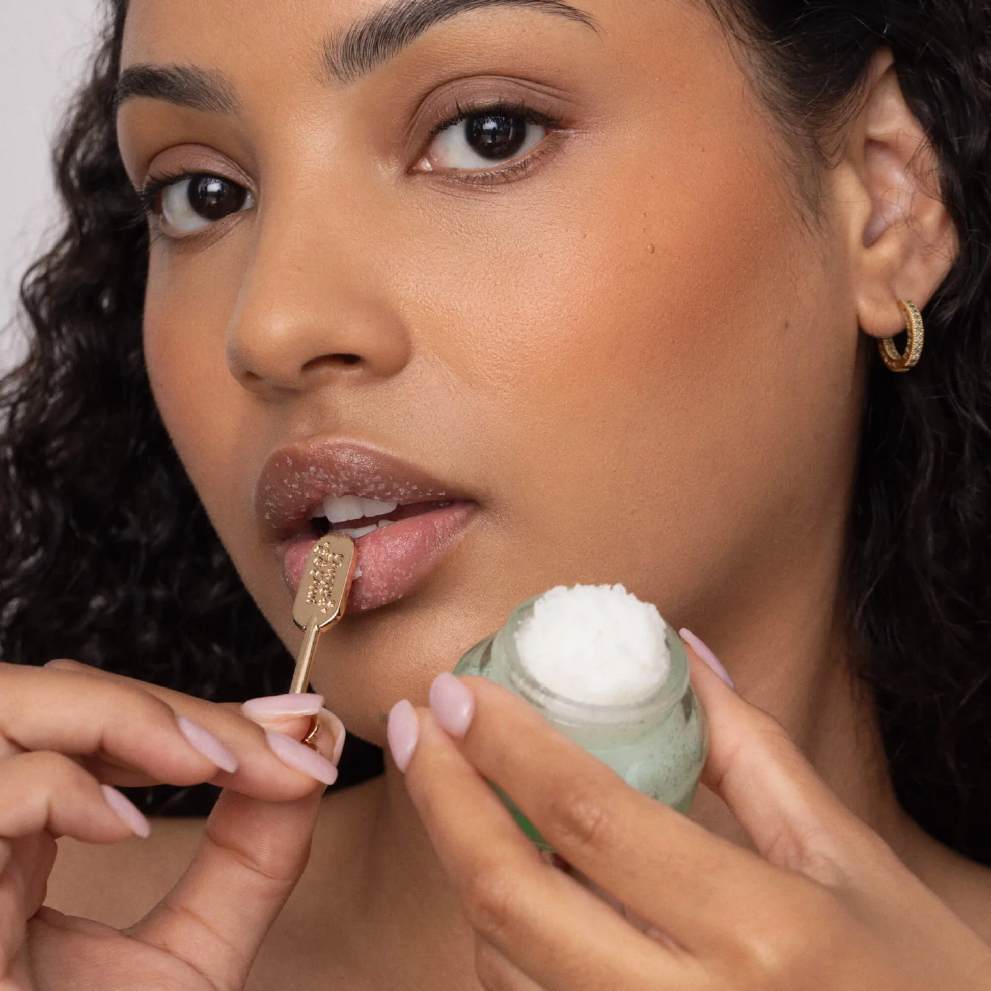 Alternate Image of Poppy and Pout Sweet Mint Lip Scrub