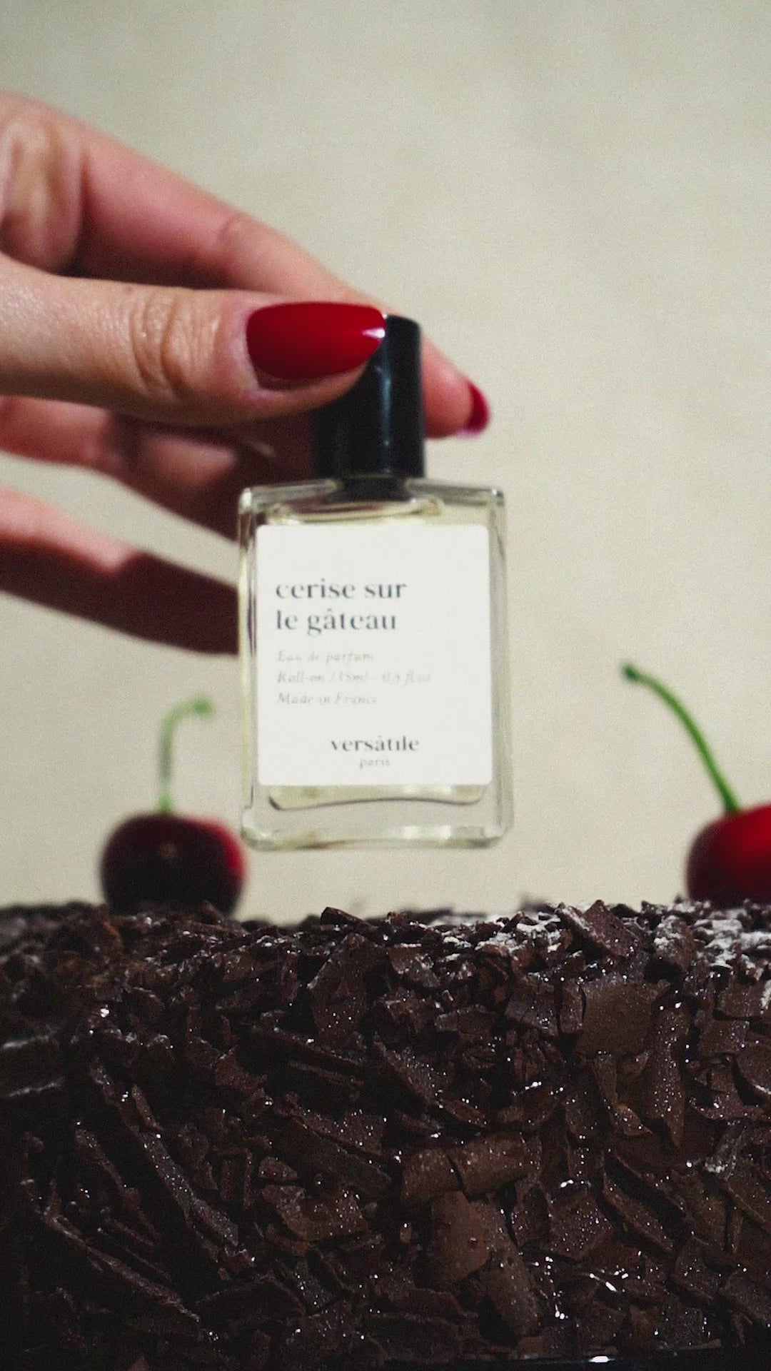 Primary video of Cerise Sur Le Gâteau Eau de Parfum