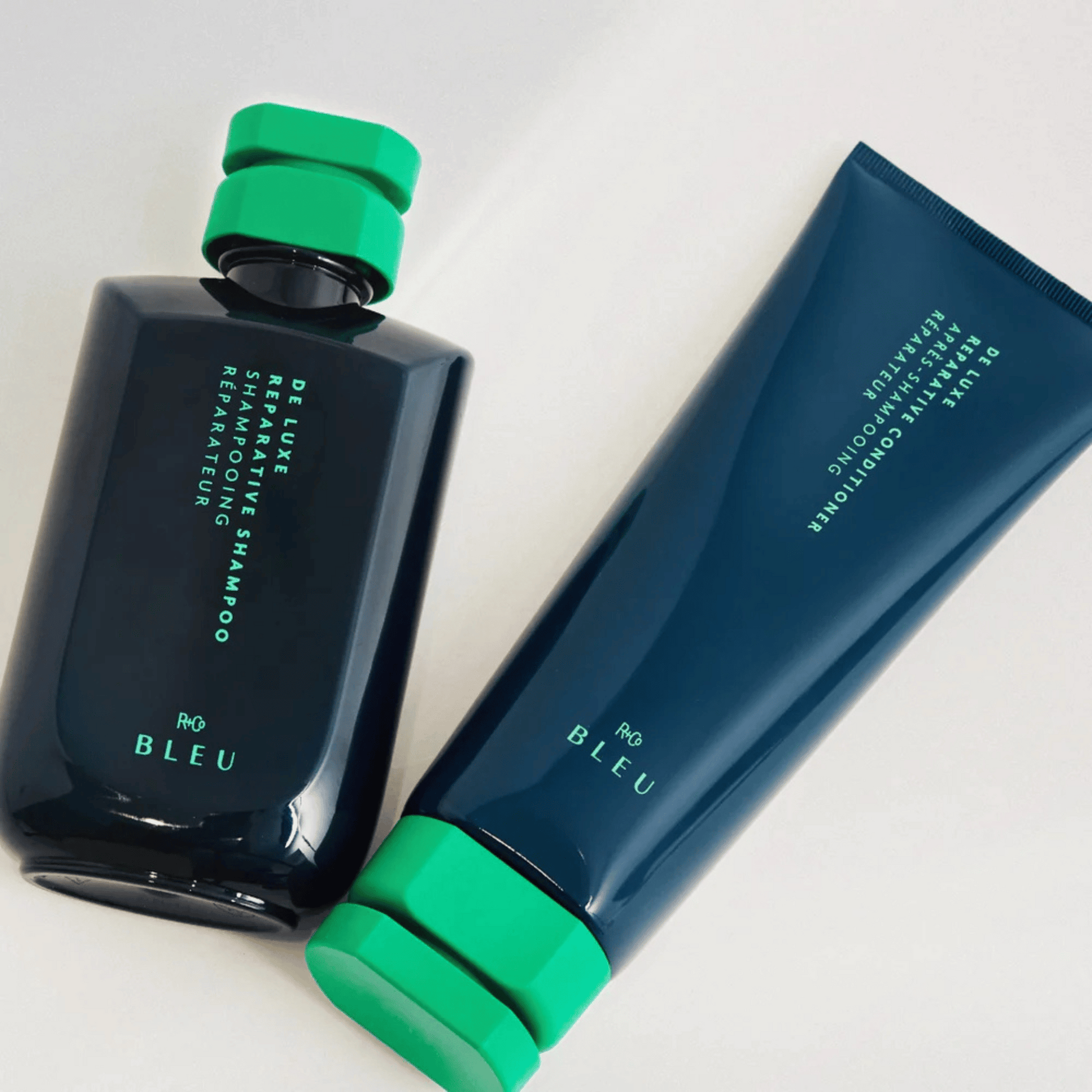 Alternate Image of De Luxe Reparative Shampoo
