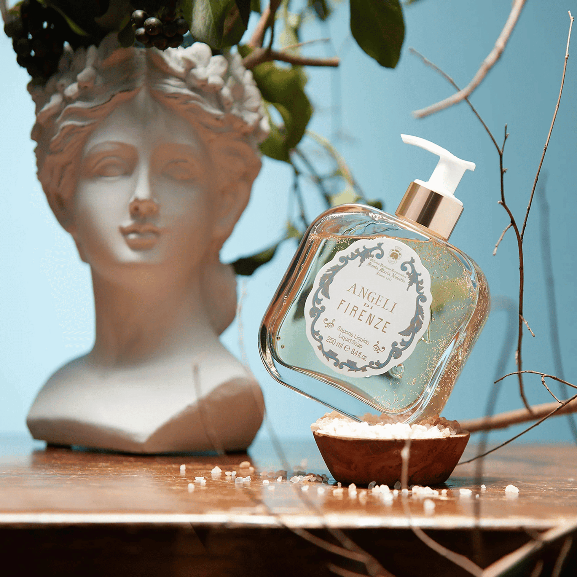 Alternate Image of Angels of Florence Liquid Soap (Angeli di Firenze Sapone Liquido)