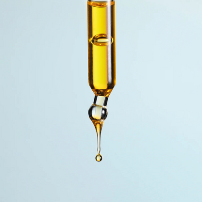 Lifestyle Image of Susanne Kaufmann Face Oil