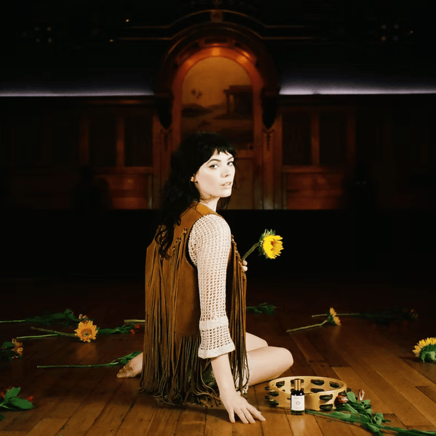 Alternate  Image of Whisky, 1969 EDP, perfume bottle with model