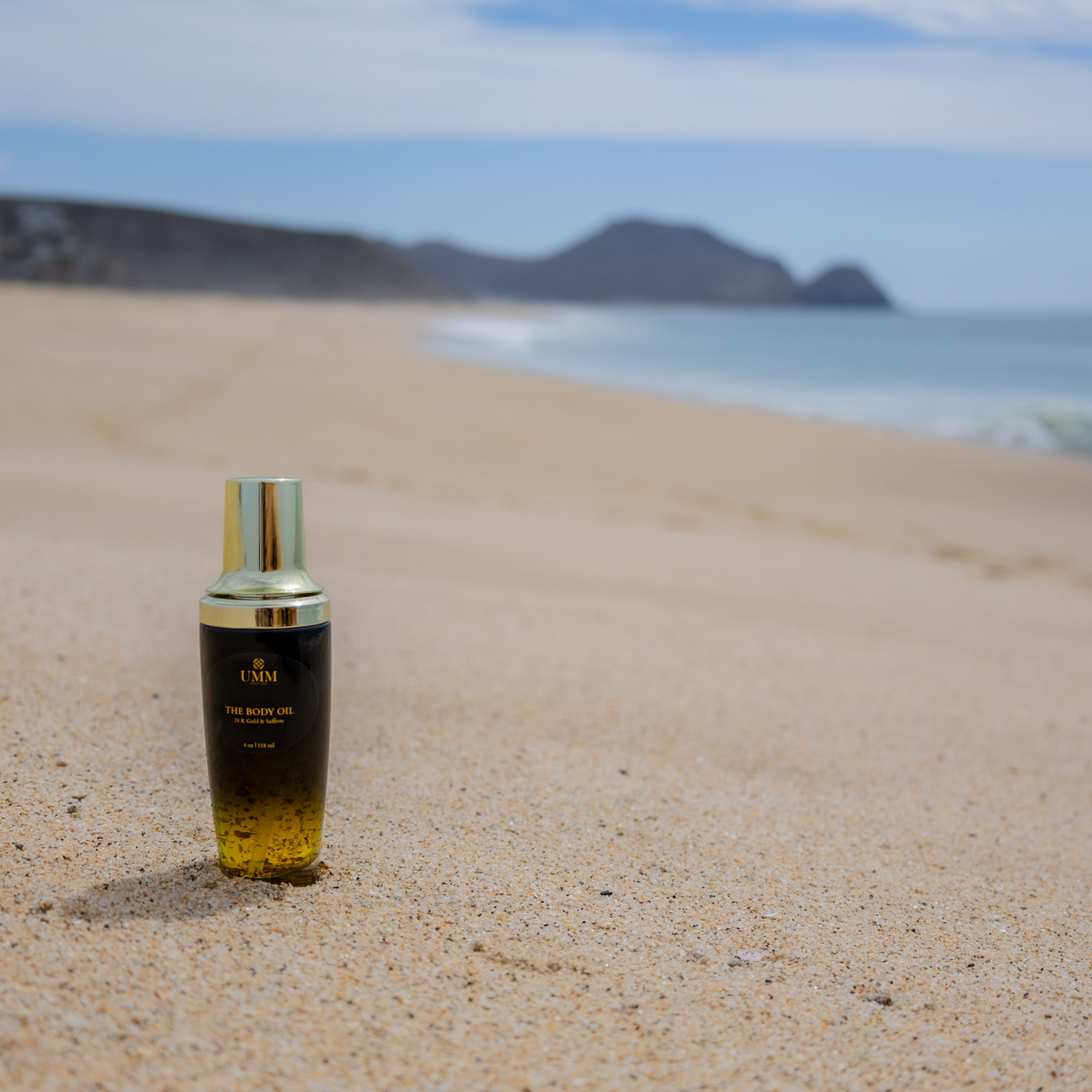 Alternative Image of UMM Skincare Body Oil
