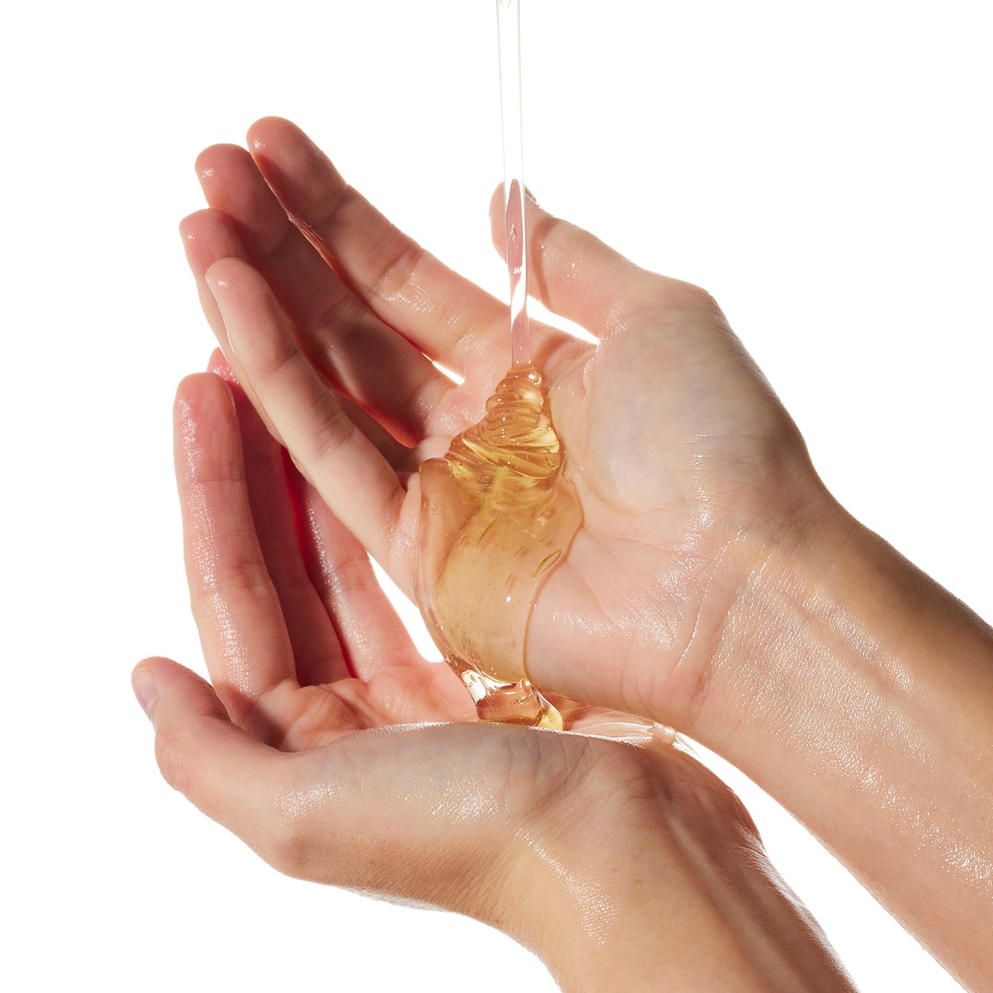 Alternate Image of Botanic Buzz Hand Wash, liquid soap texture