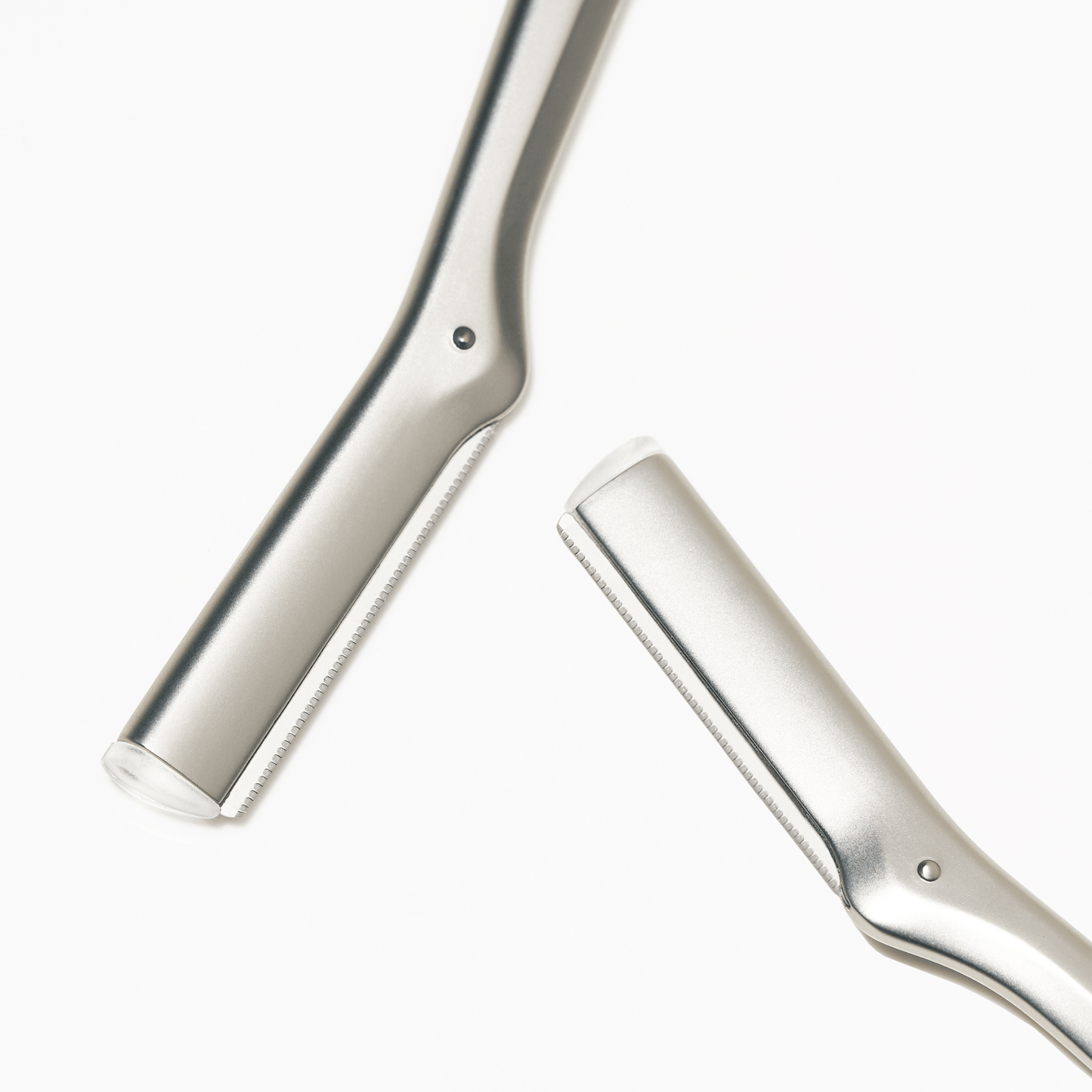 Alternate Image of Facial Razor Detail